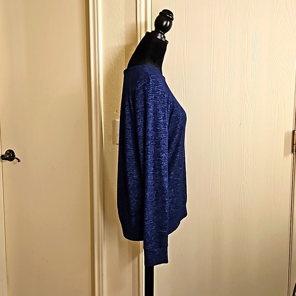 Buffalo by Favid Britton Sweater - Picture 2 of 14